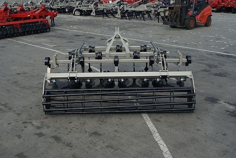 Rolex Flügelschargrubber / Stubble cultivator / Dechaumeur à dents / Стерневой культиватор / Agregat podorywkowy 3 m