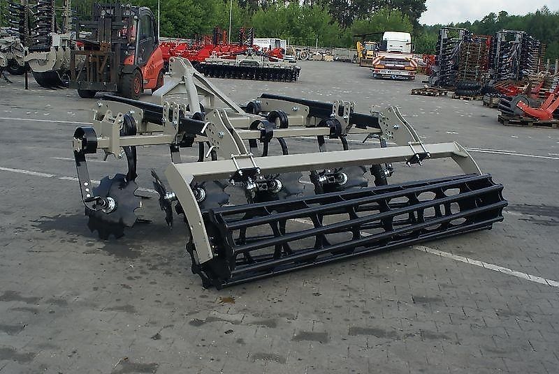 Rolex Flügelschargrubber / Stubble cultivator / Dechaumeur à dents / Стерневой культиватор / Agregat podorywkowy 3 m