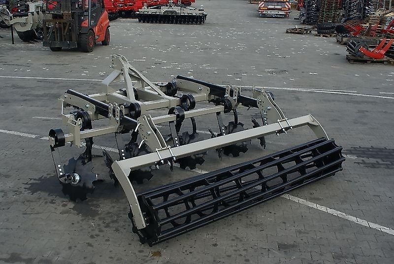 Rolex Flügelschargrubber / Stubble cultivator / Dechaumeur à dents / Стерневой культиватор / Agregat podorywkowy 3 m