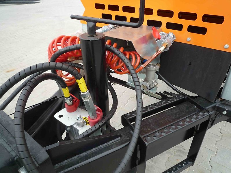 Pronar Salz- Sandstreuer T 131, ca. 3 m³, NEU, sofort ab Lager