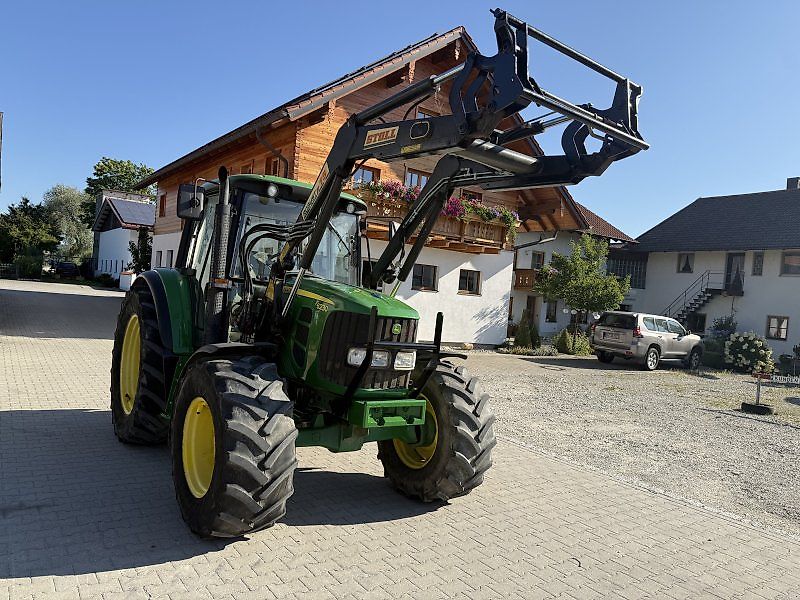 John Deere 6230 mit Frontlader