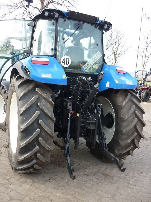 New Holland T5 120 EC