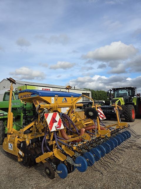 Alpego 3 metre power harrow drill combination