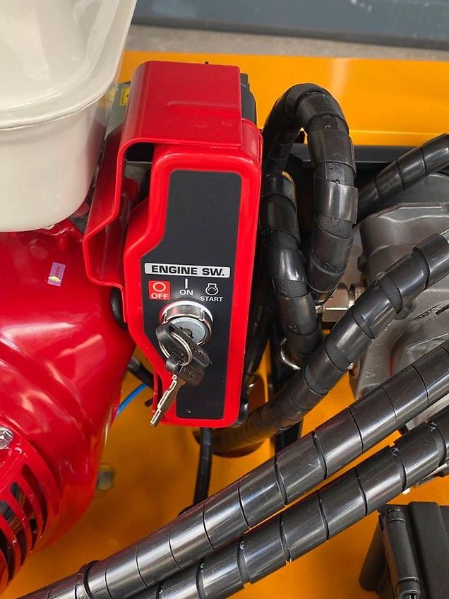 Grabenfräse Kabelfräse Schachtfräse Kanalfräse Drainagefräse