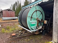 Irtec vanningsvogn med rør og pumpe