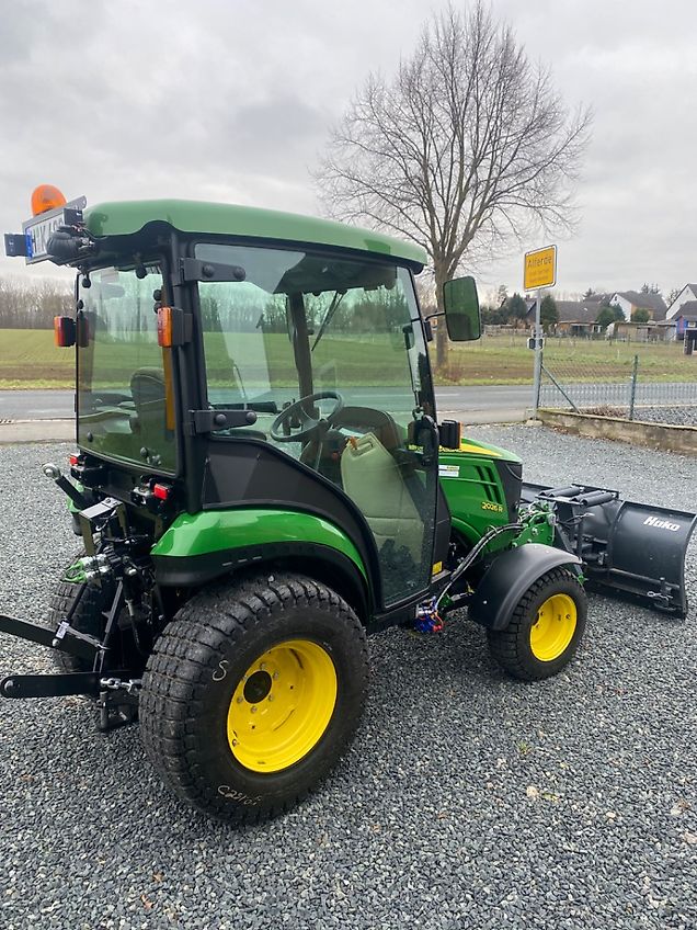 John Deere 2026 R lieferbar