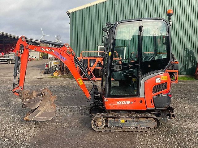 Kubota KX016-4