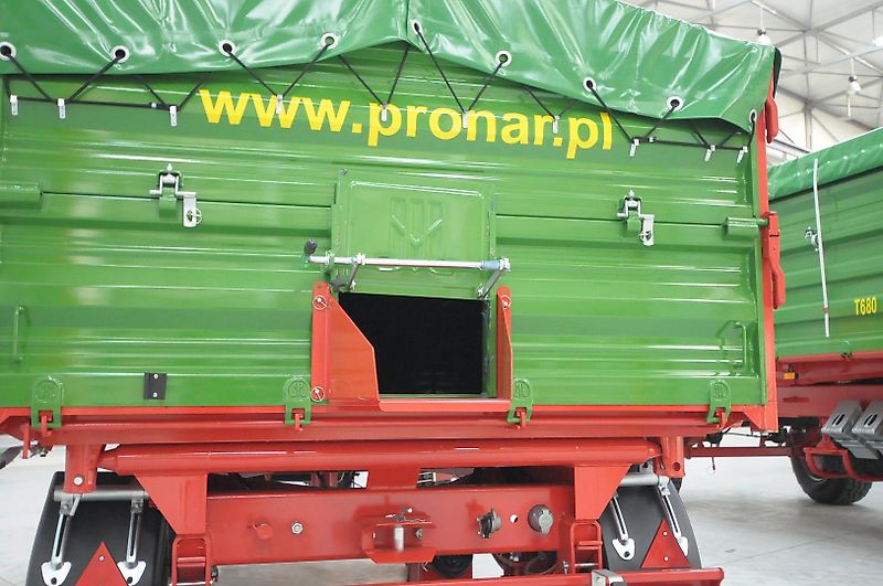 Pronar T 653/2 Dreiseitenkipper 8,1 to