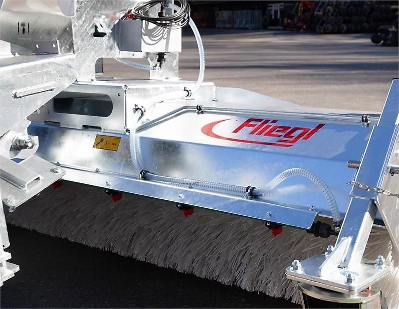 Fliegl SPRØJTE SYSTEM MED 120 L TANK