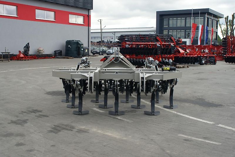 Rolex Flügelschargrubber / No-till cultivator / Dechaumeur à dents / Aratri stoppiatori / Культиватор No-till / Kultywator bezorkowy 3 m