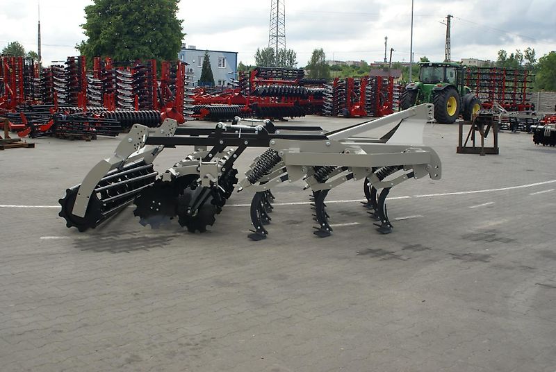 Rolex Flügelschargrubber / No-till cultivator / Dechaumeur à dents / Aratri stoppiatori / Культиватор No-till / Kultywator bezorkowy 3 m