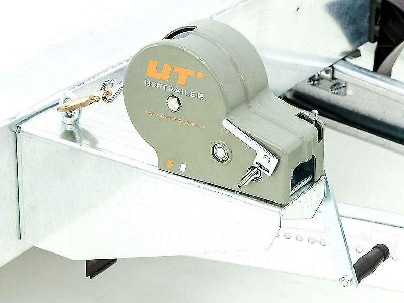 Temared Autotrailer CARLU 5121-S Aluboden 210x510cm 3,5t Tridem