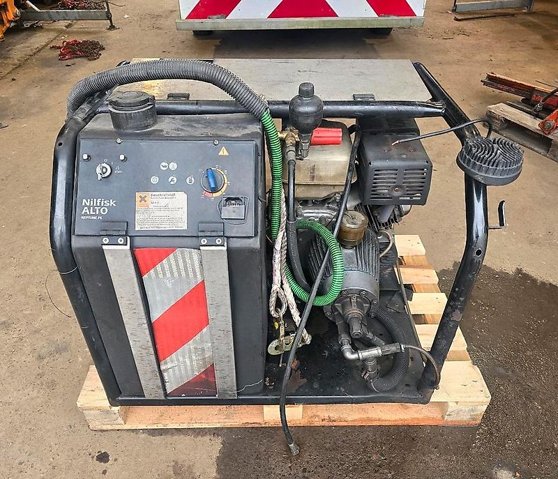 Nilfisk Alto Neptune PE Hochdruckreiniger Heißwasser Dampfstrahler Honda Benzin Motor Kärcher